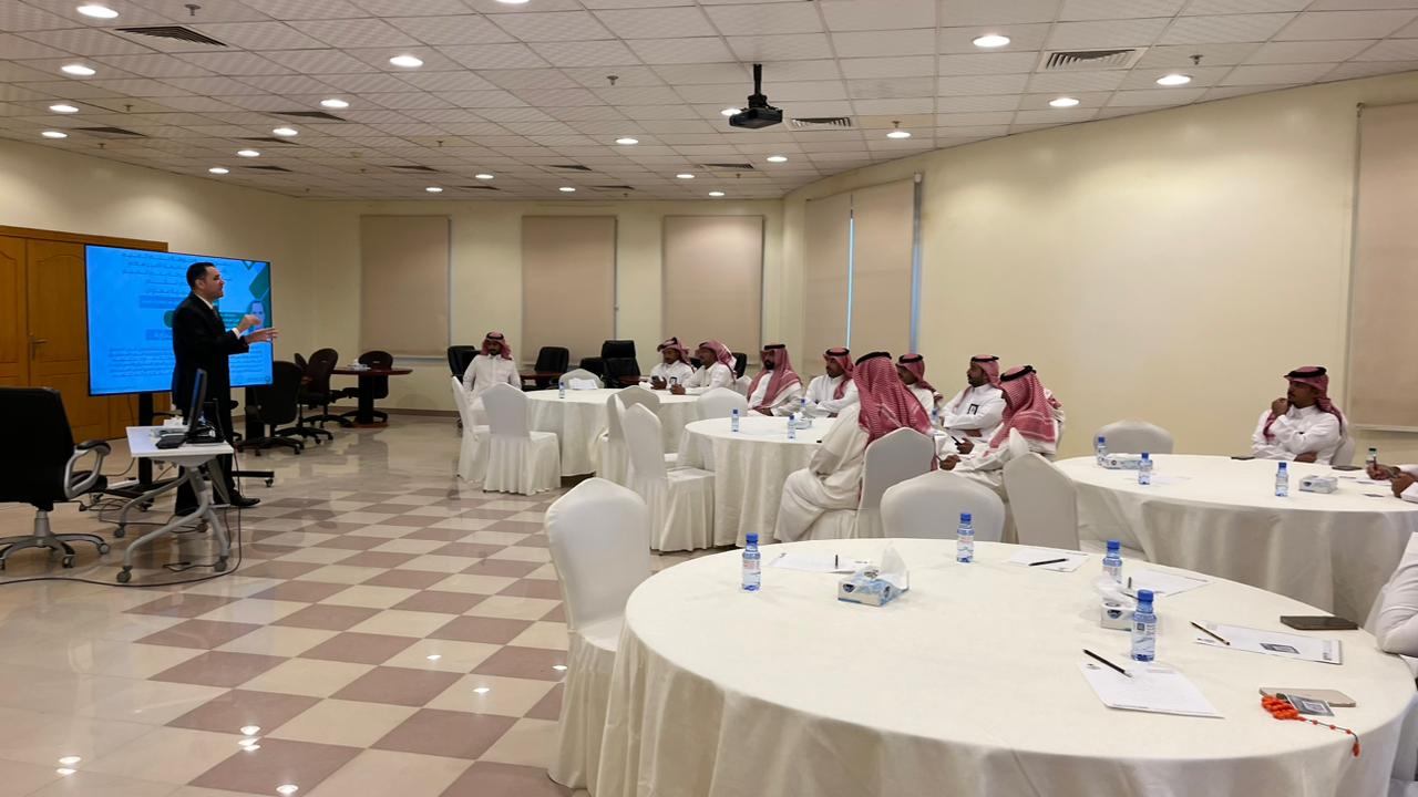 دورة المحاسبة على أساس الاستحقاق ترفع كفاءة منسوبي بلدية حوطة بني تميم في إدارة المال العام