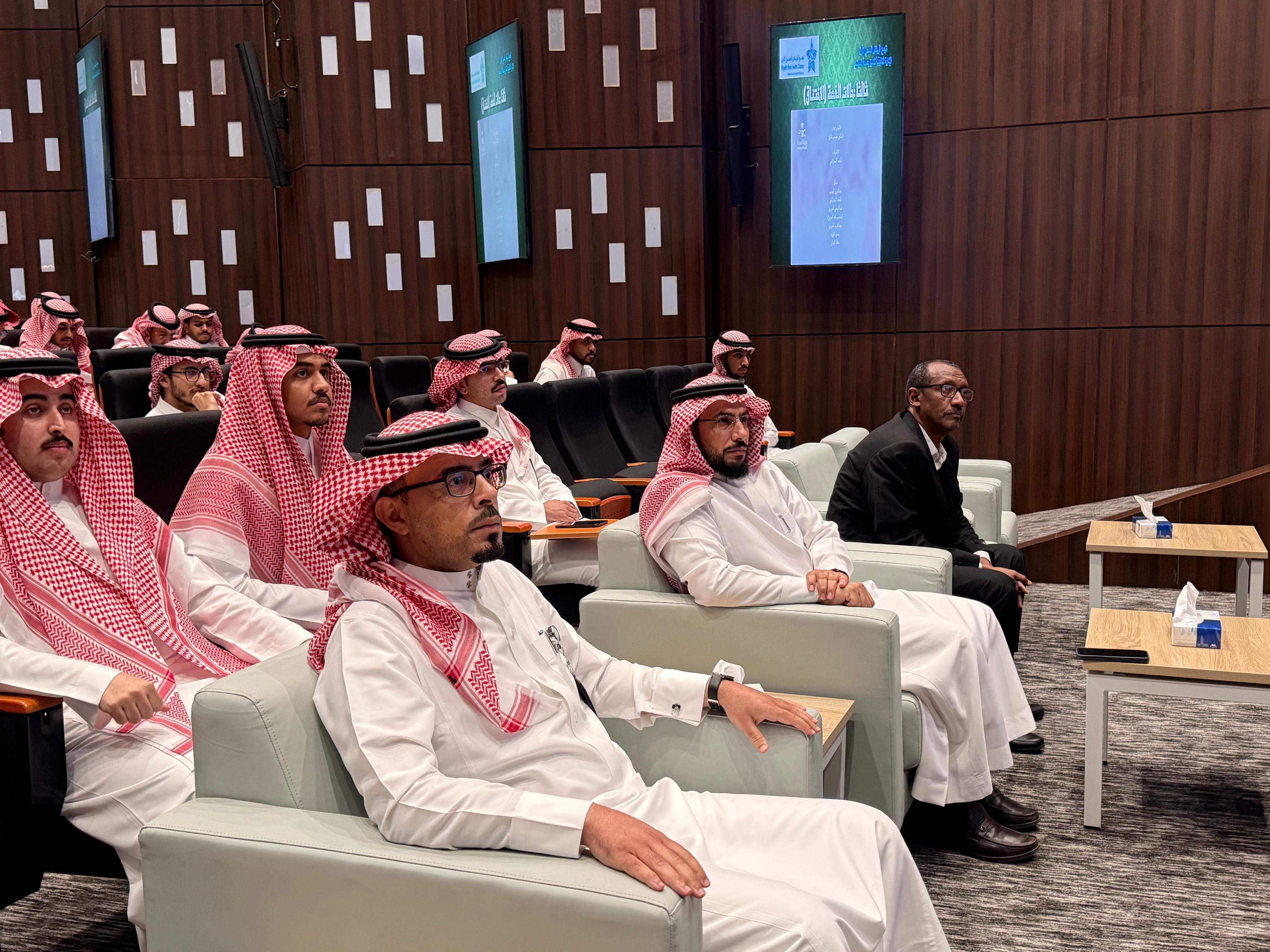 الكلية تقدّم محاضرة توعوية حول الإنعاش القلبي الرئوي والإسعافات الأولية بالتعاون مع مستشفى حوطة بني تميم