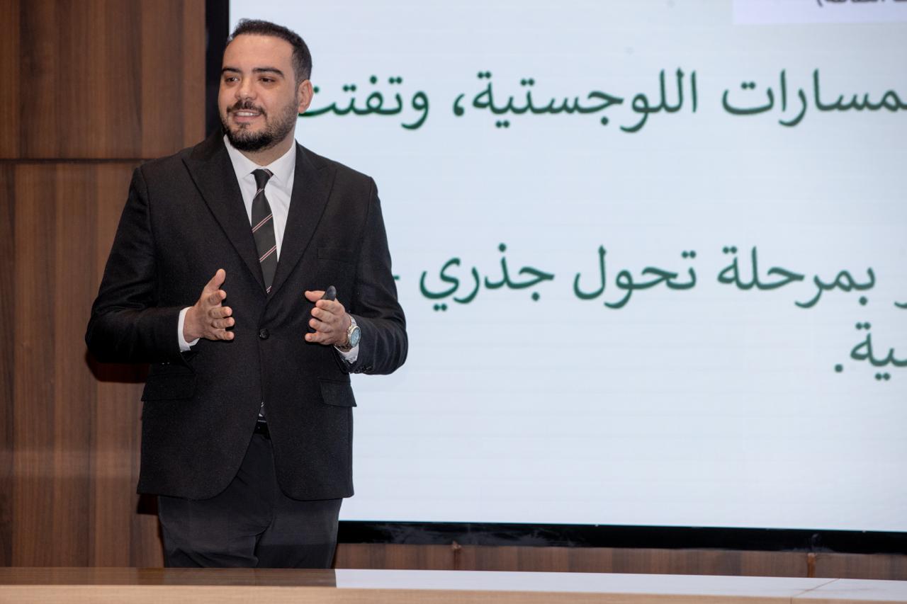 اليوم العلمي لعرض أبحاث أعضاء هيئة التدريس