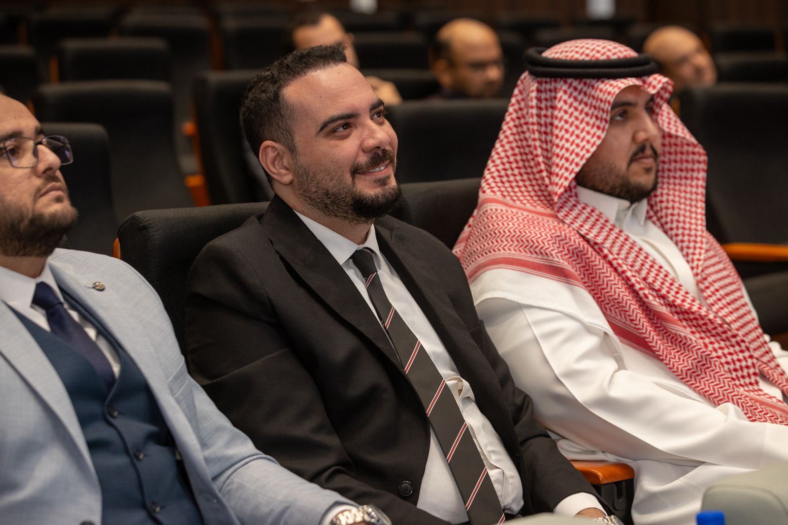 اليوم العلمي لعرض أبحاث أعضاء هيئة التدريس