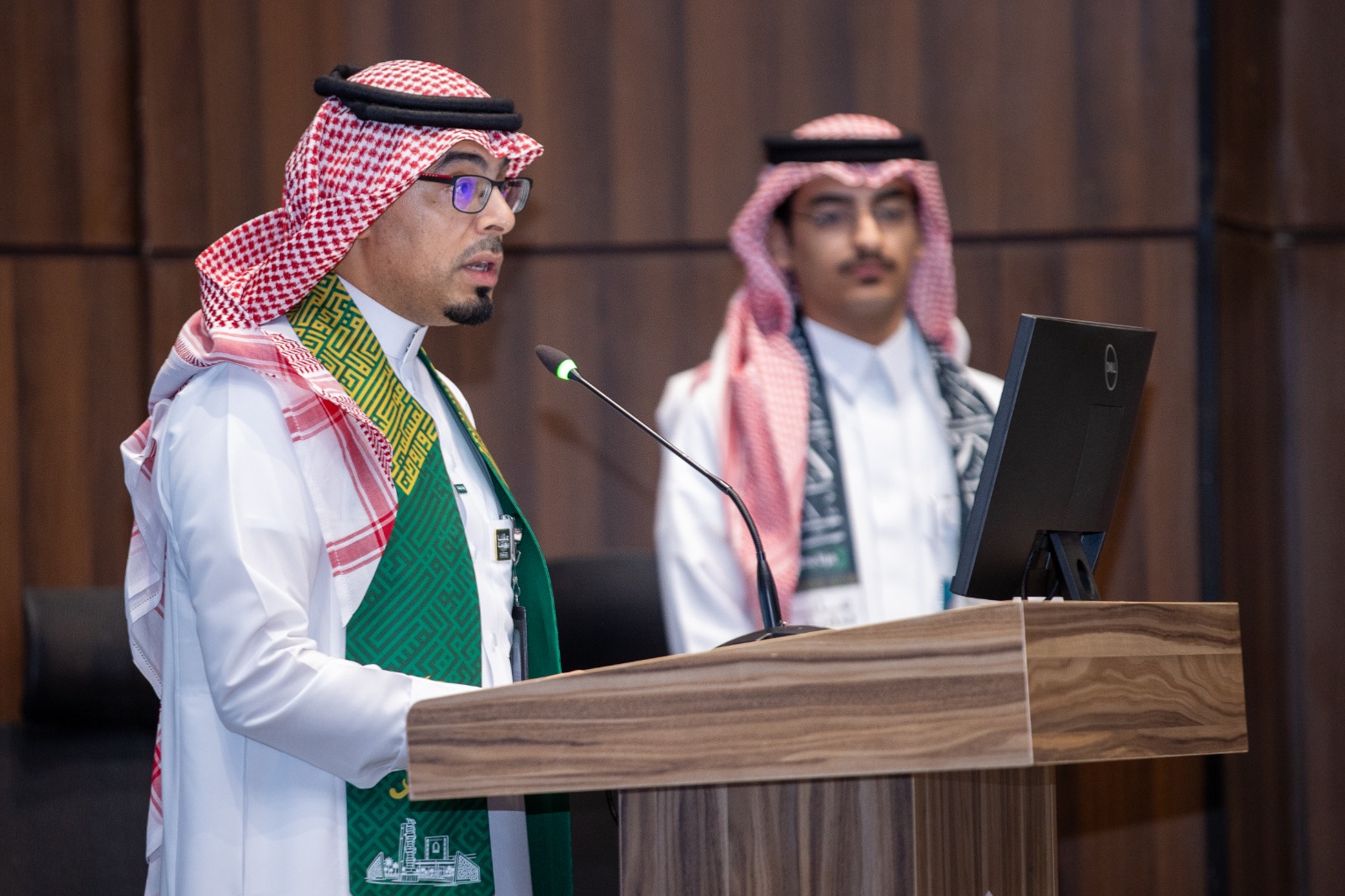 كلية إدارة الأعمال بحوطة بني تميم تحتفي باليوم الوطني