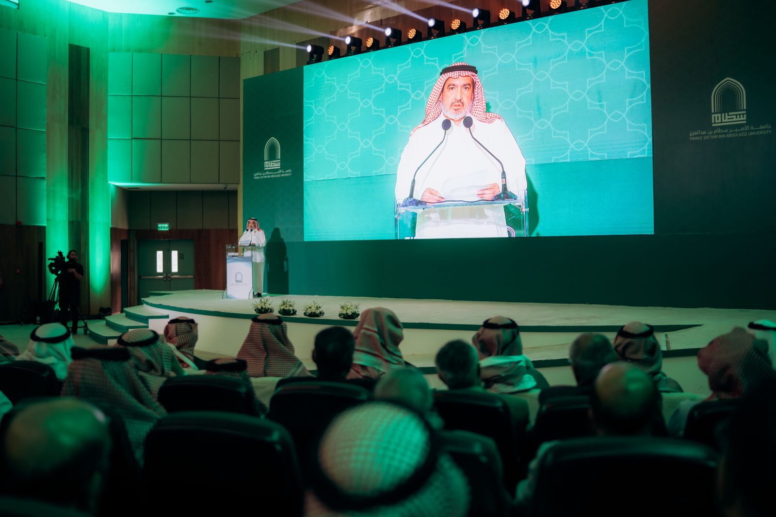 عطاء ووفاء 
