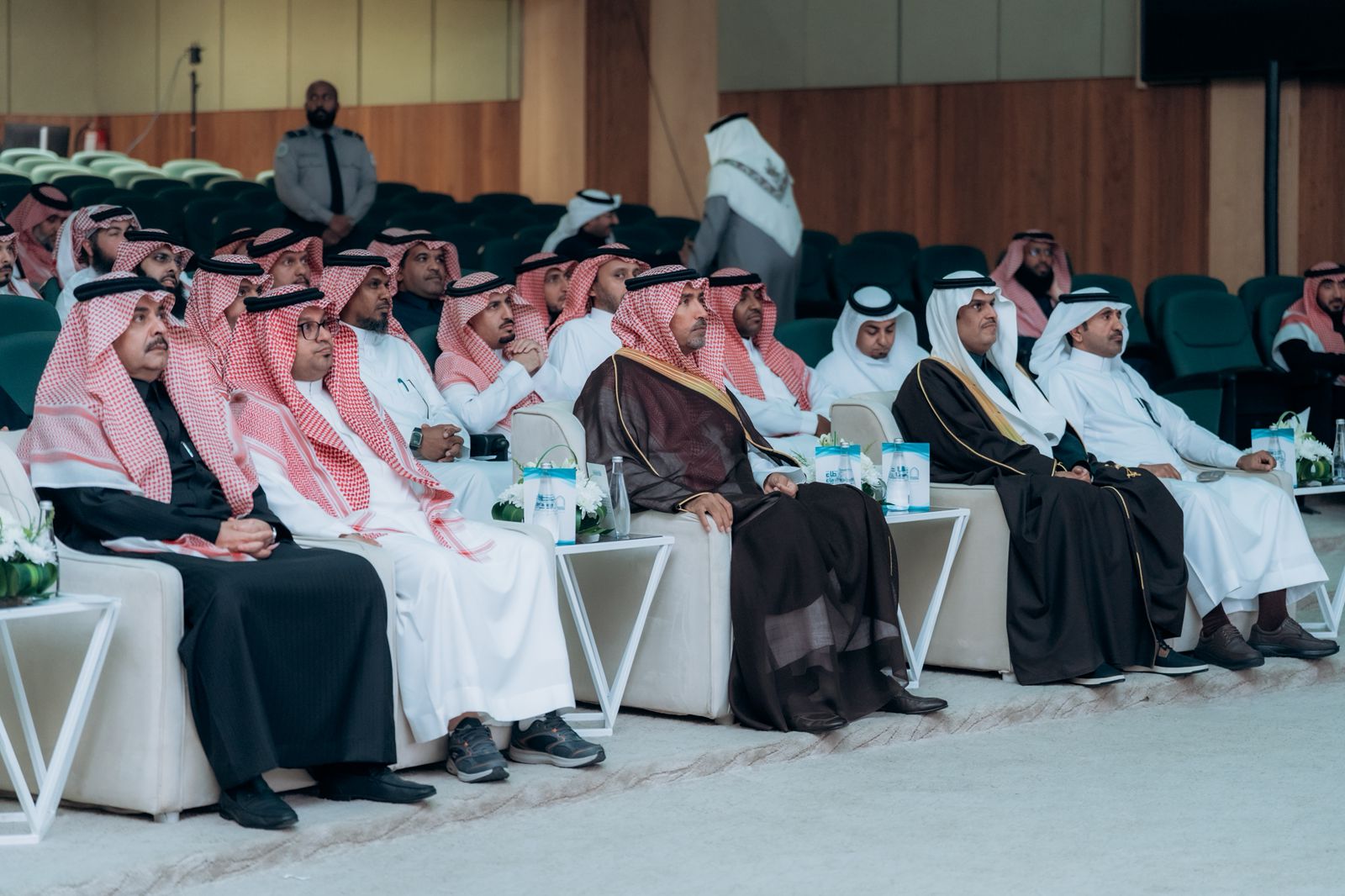 عطاء ووفاء 