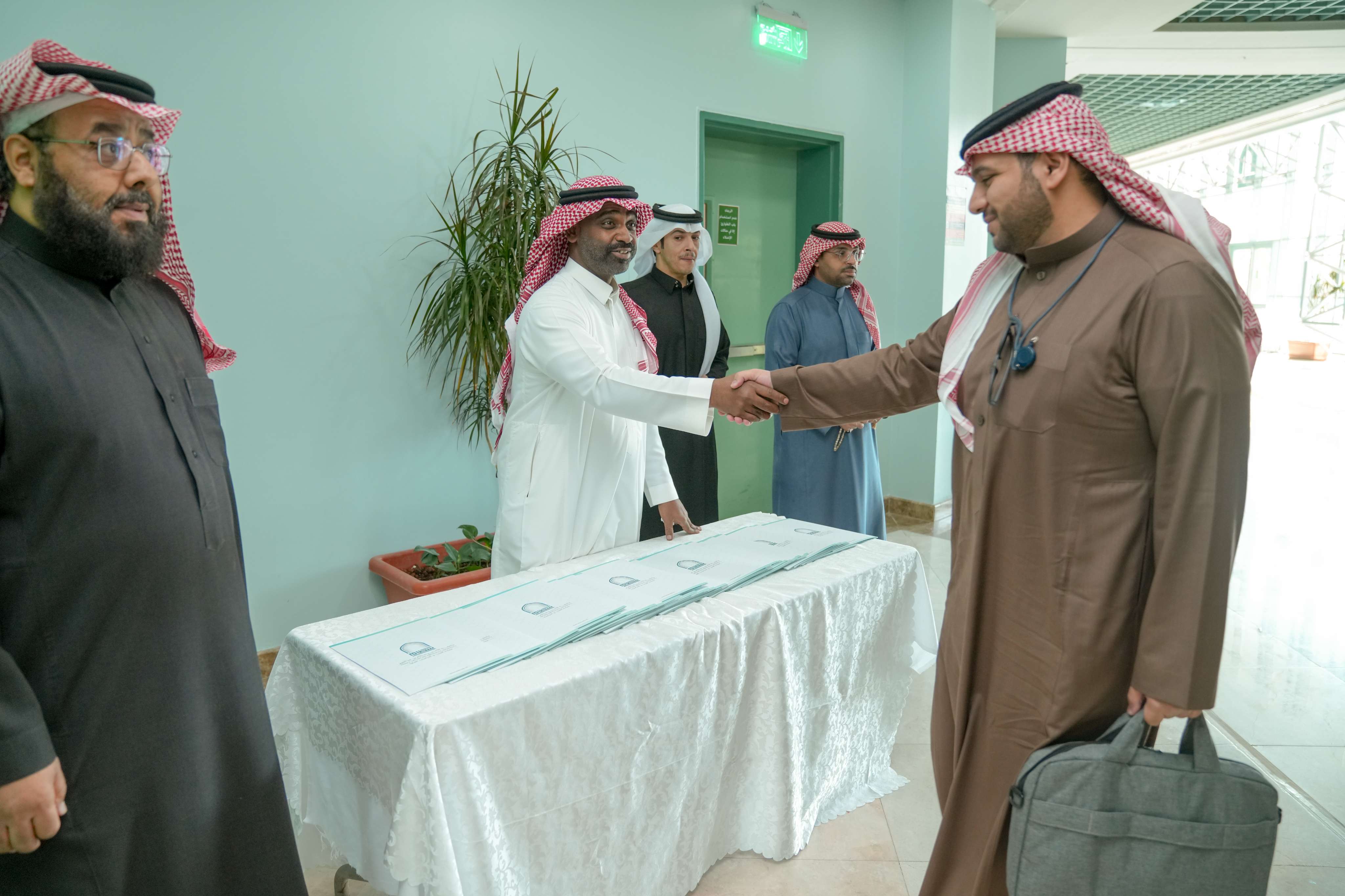 عقد اللقاء التعريفي لطلبة الدراسات العليا المستجدين 1446ه