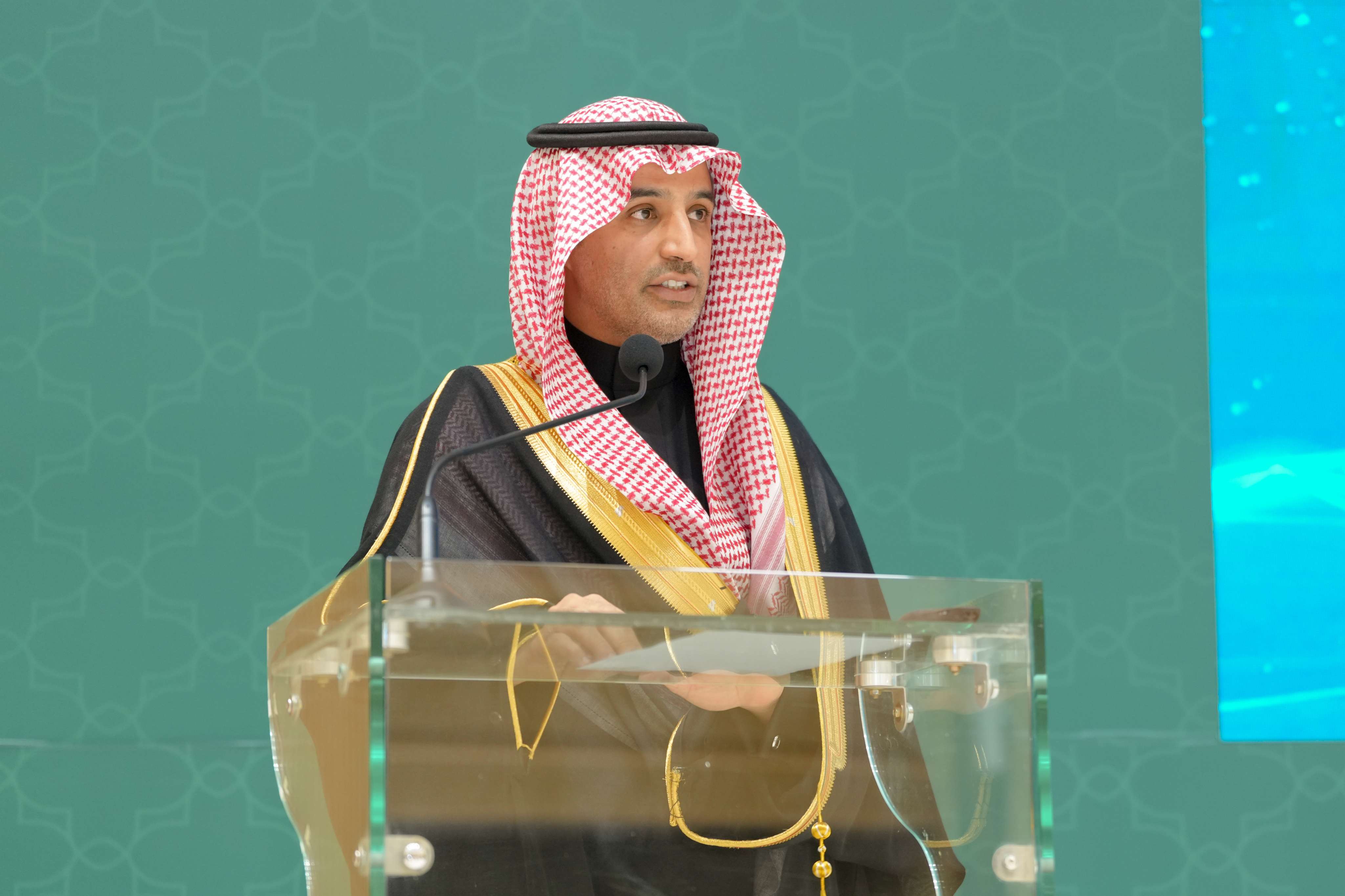 عقد اللقاء التعريفي لطلبة الدراسات العليا المستجدين 1446ه