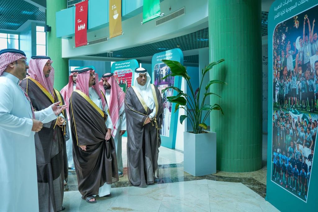 محافظ الخرج يرعى حفل الجامعة السنوي "احتفاء وانطلاق"
