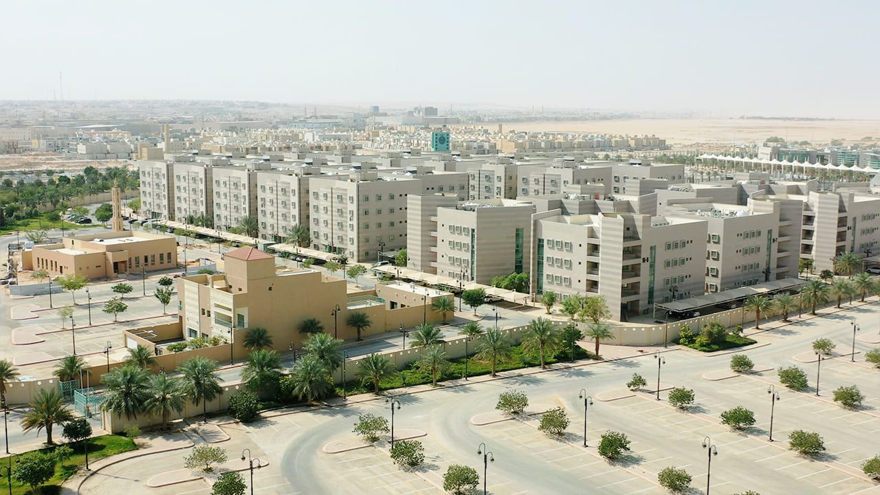 لقطة جوية للسكن الطلابي ومرافقه
