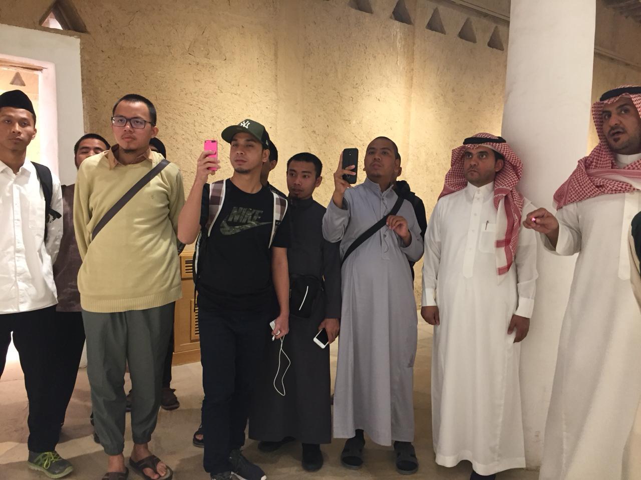 1543698685-6050_2.jpeg