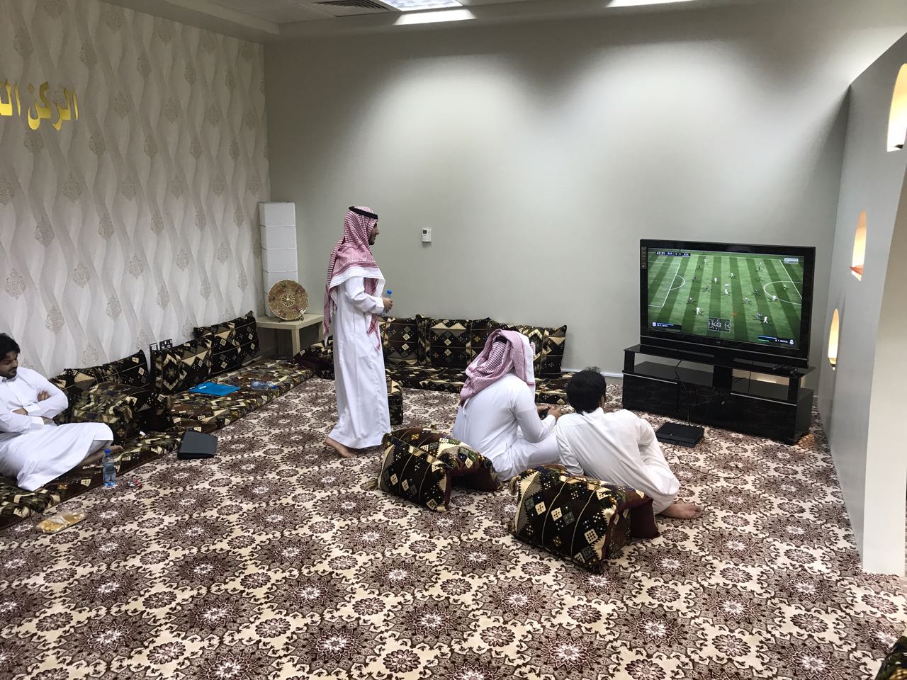 1055041192-18782.jpeg