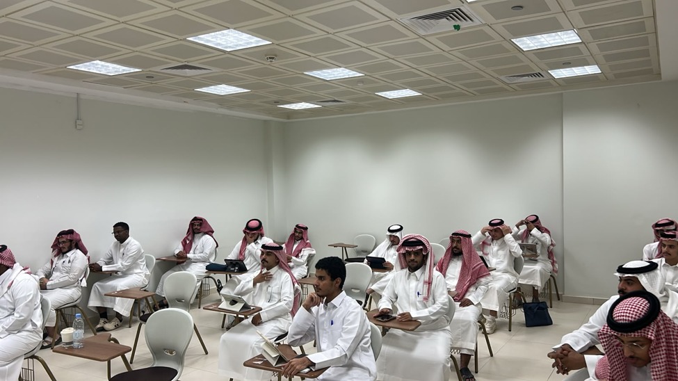 كلية الهندسة بوادي الدواسر