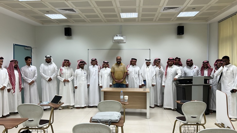 كلية الهندسة بوادي الدواسر