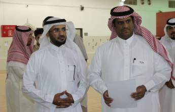 Vice-Rector for Educational and Academic Affairs Visits Community College at Al Kharj