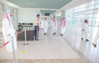 رئيس الجامعة في زيارة تفقدية لكليات الأفلاج