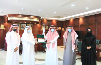 The President of PSAU Receives the Annual Report of the College of Applied Medical Sciences