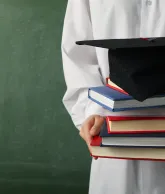 التسجيل والدراسة