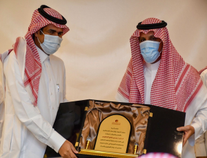 Rector Honors Vice-Deans of the Institute of Research and Consulting Services
