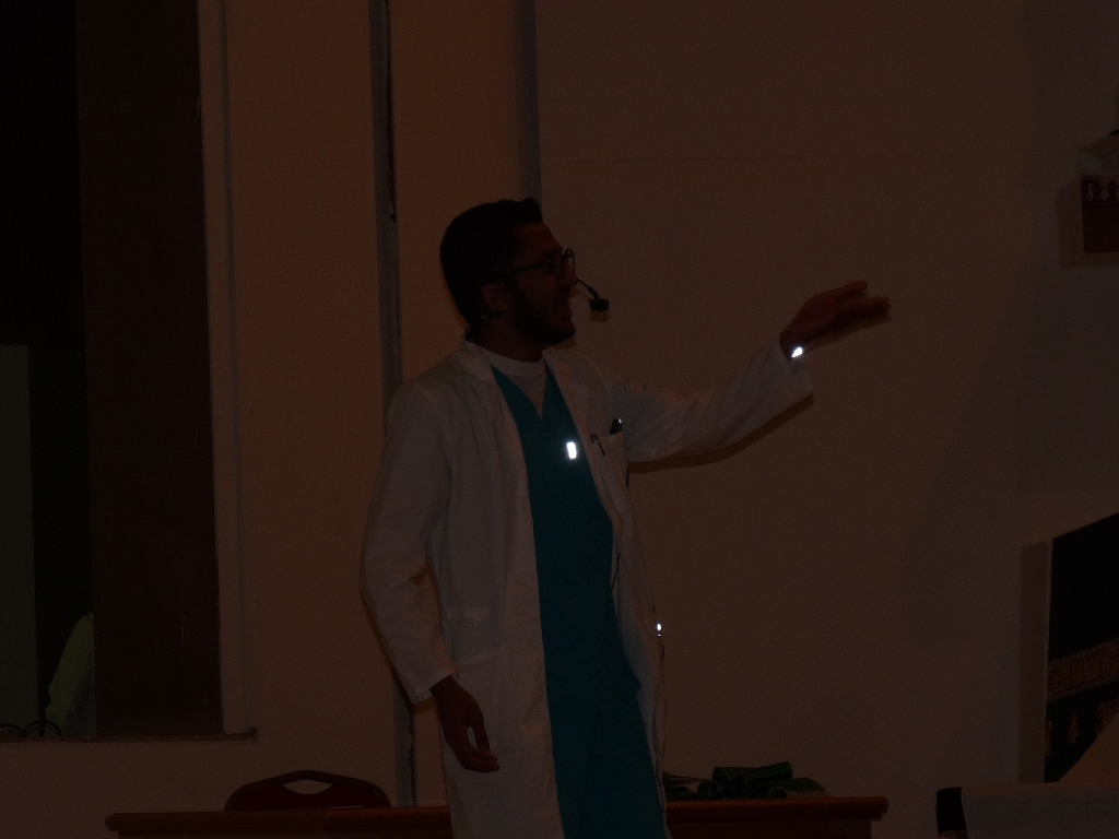 2076005194-17886.JPG
